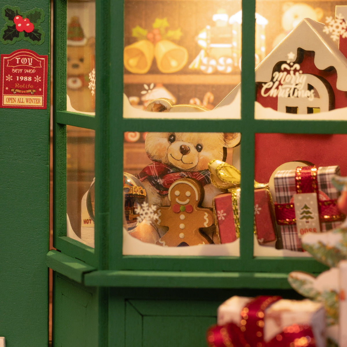 Rolife 3D Wooden Puzzle - Santa's Toy Shop  DP006